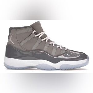 Jordan 11 Retro
Cool Grey (2021)